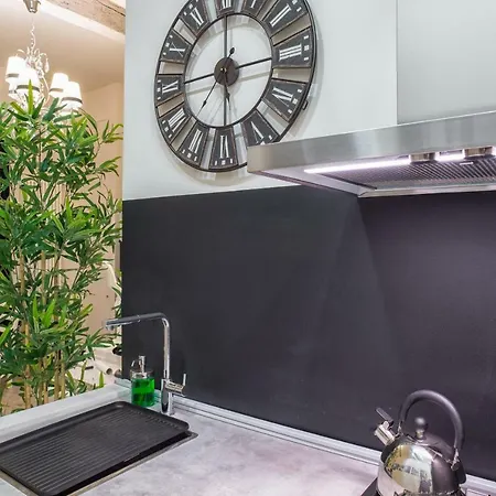 Secret - Un Nido Nascosto Nel Centro Storico Con Patio Su Giardino Fiorito Apartment Bologna